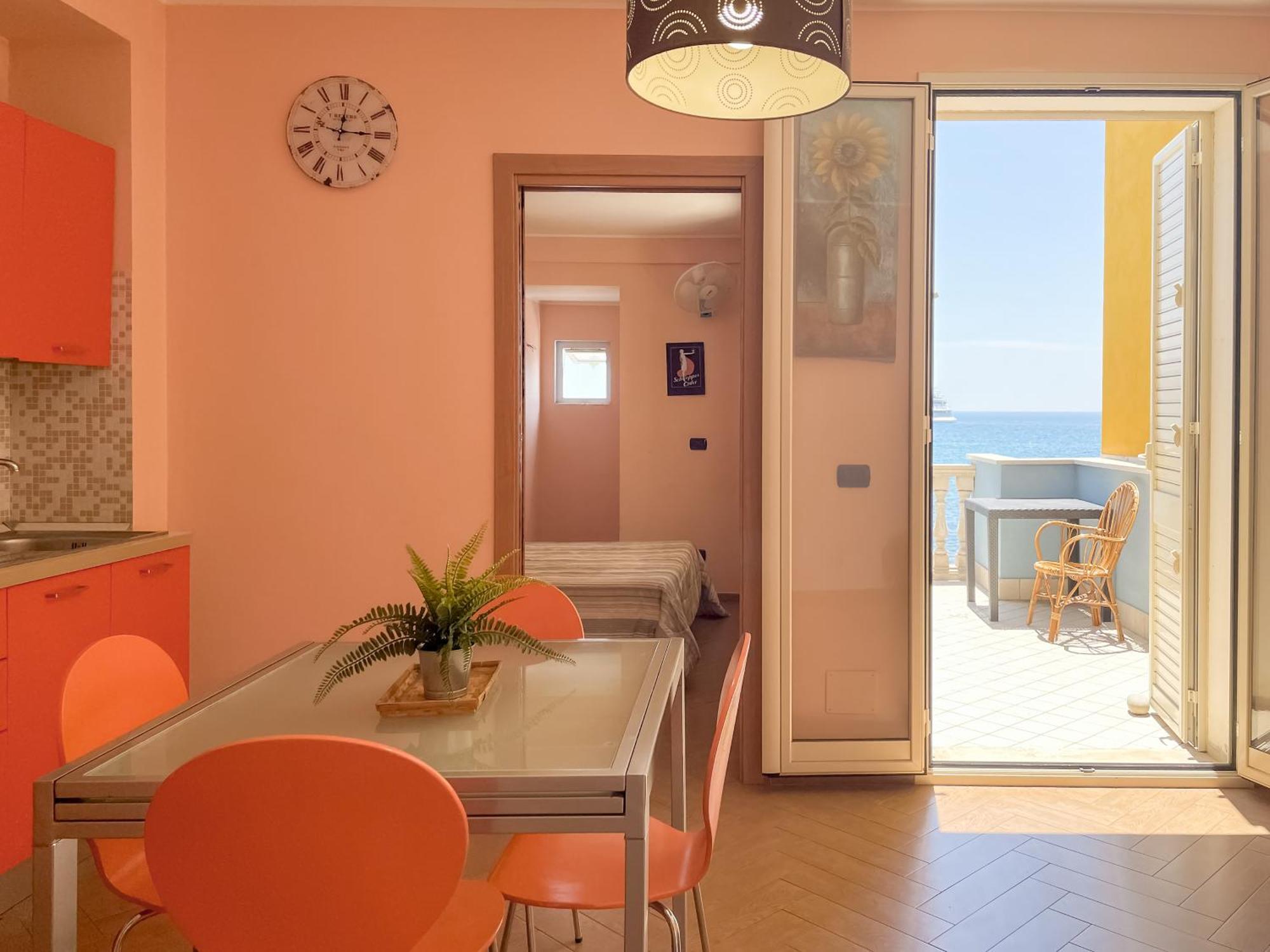 Maremare Apartments Giardini Naxos Exteriör bild