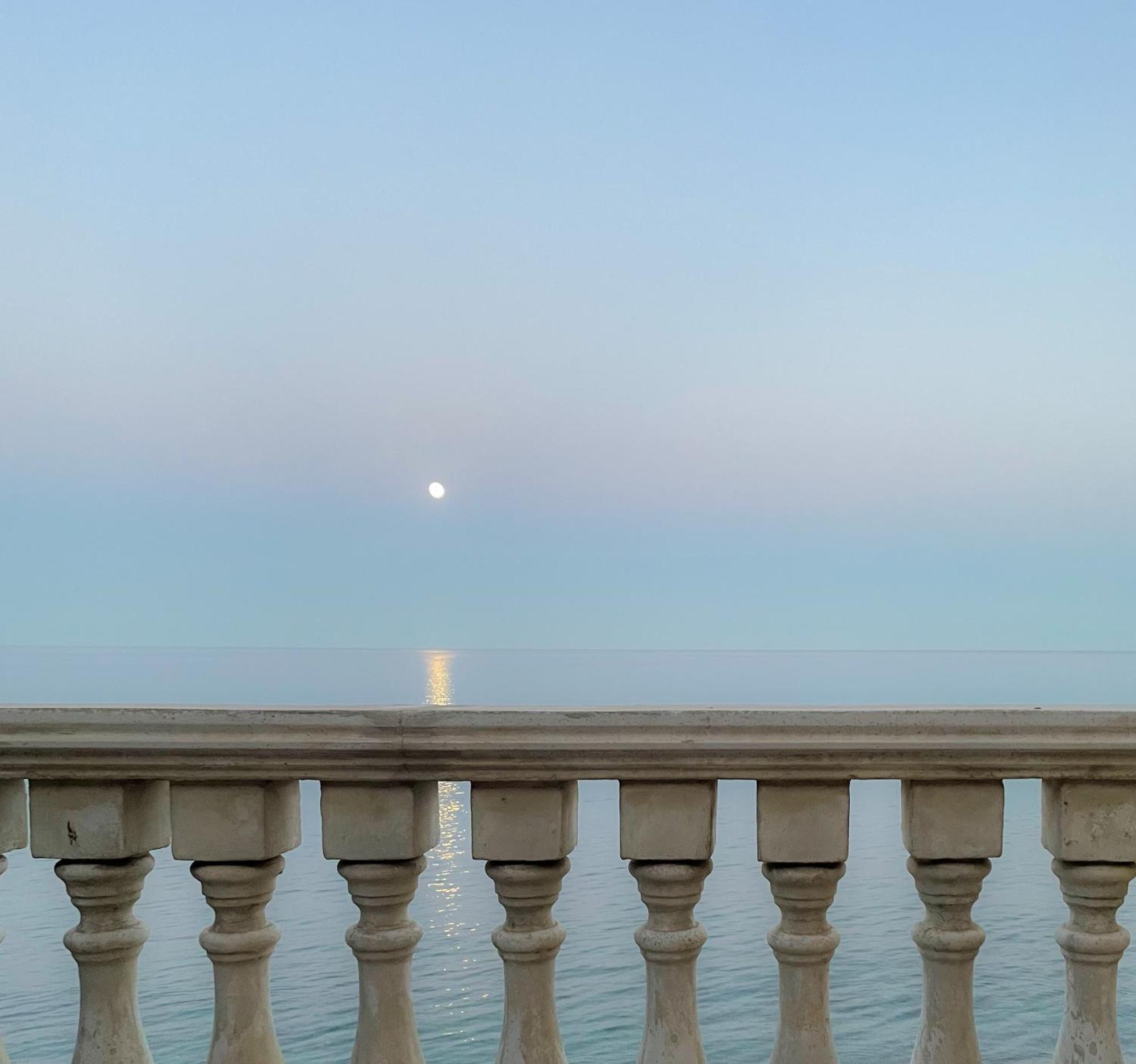 Maremare Apartments Giardini Naxos Exteriör bild